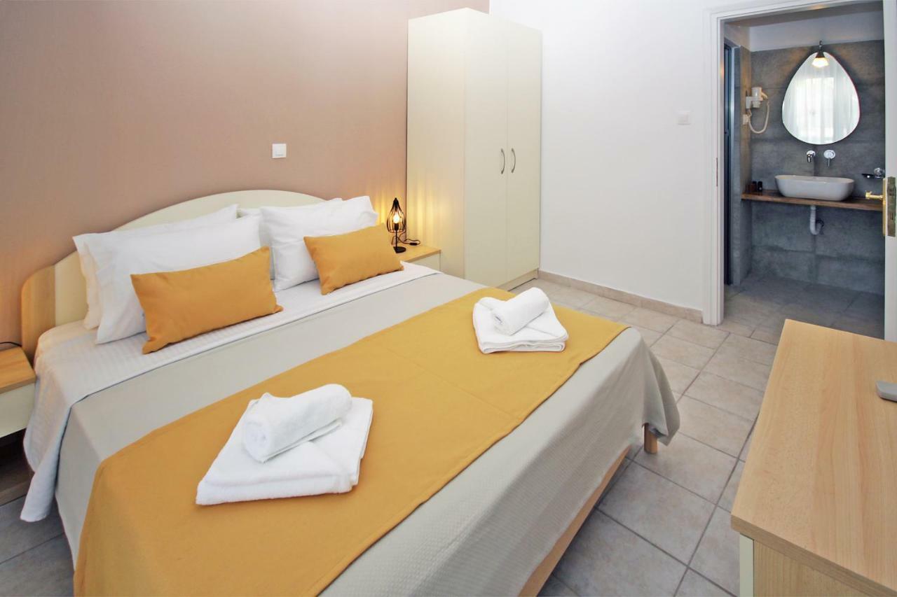 Aqua Marine 2 Hotel Néosz Marmarász Kültér fotó