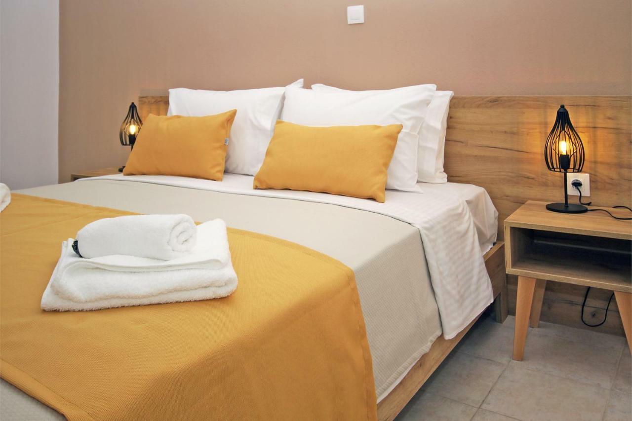 Aqua Marine 2 Hotel Néosz Marmarász Kültér fotó